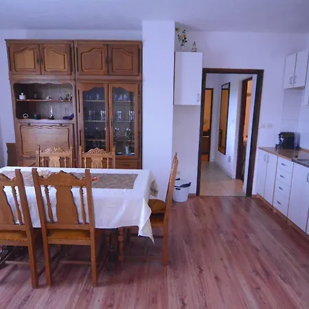 度假居 Kuca Za Odmor Dany 斯克拉丁